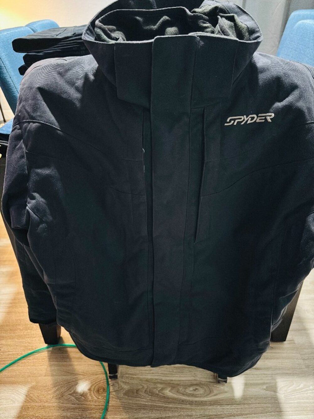 Spyder Men's Black Hooded Ski Snow Jacket XL Insulated Winter Outdoor Coat